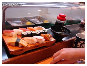 Sushi Restaurants in Tokyo | Kyowa; food & service, lunch sushi set with clear fish soup