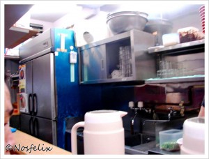 Japanese Restaurants in Tokyo Menmen  Kamenzo interior  kitchen area